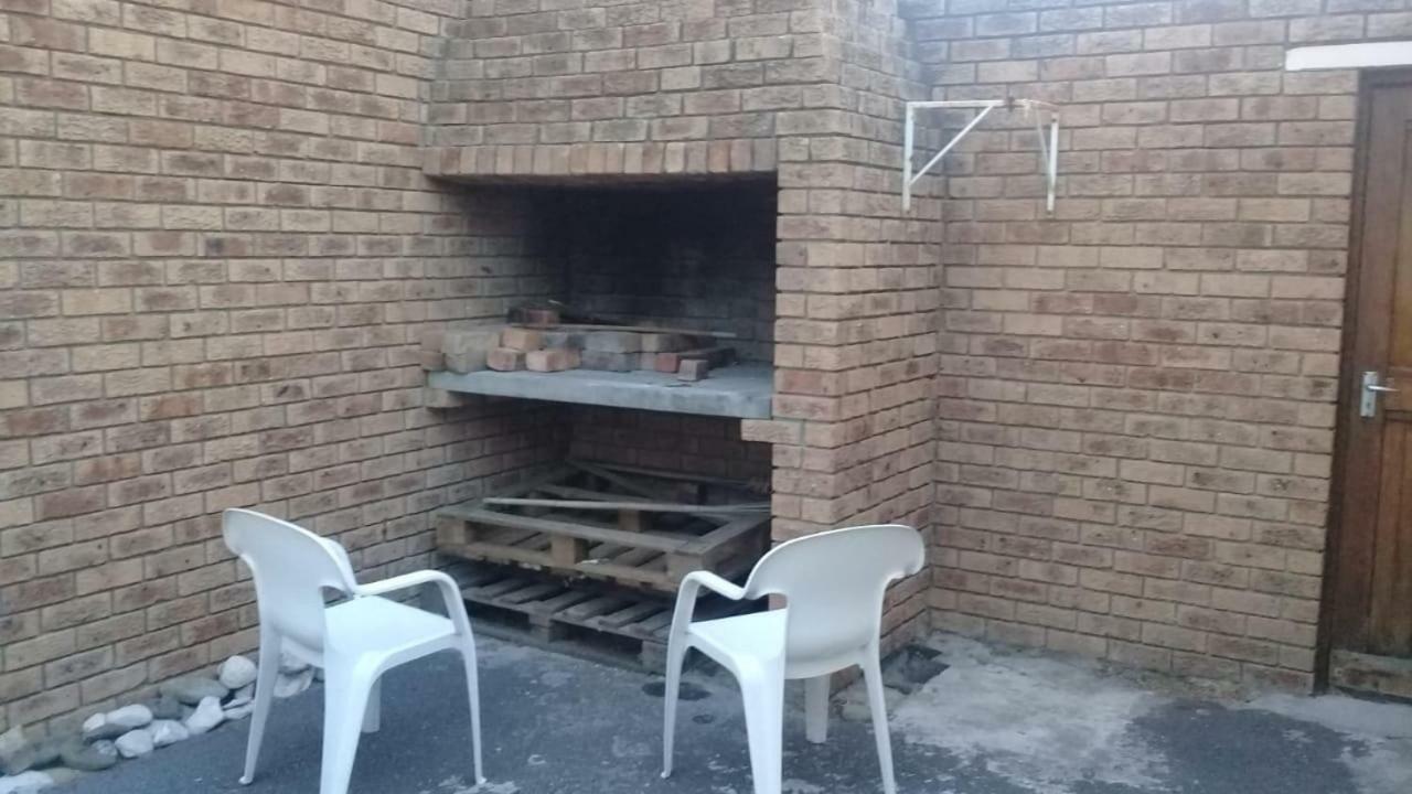 Blouberg Beach Retreat Bloubergstrand Bagian luar foto