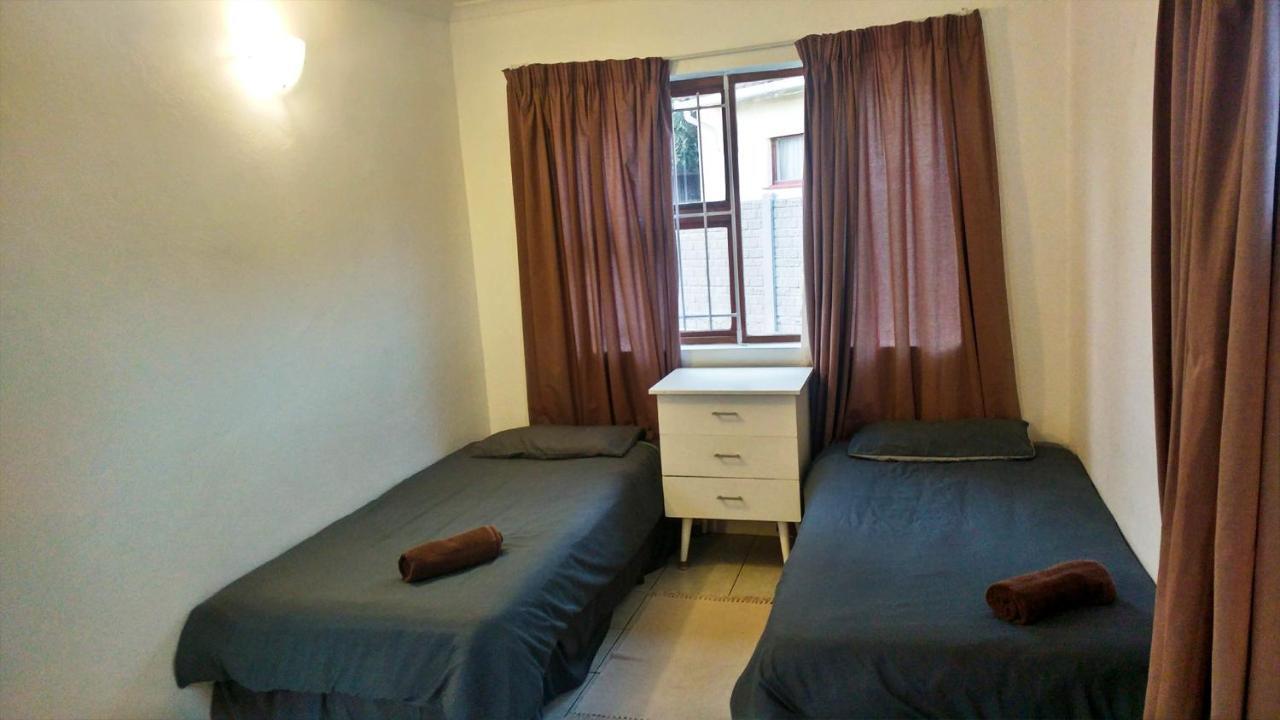 Blouberg Beach Retreat Bloubergstrand Bagian luar foto